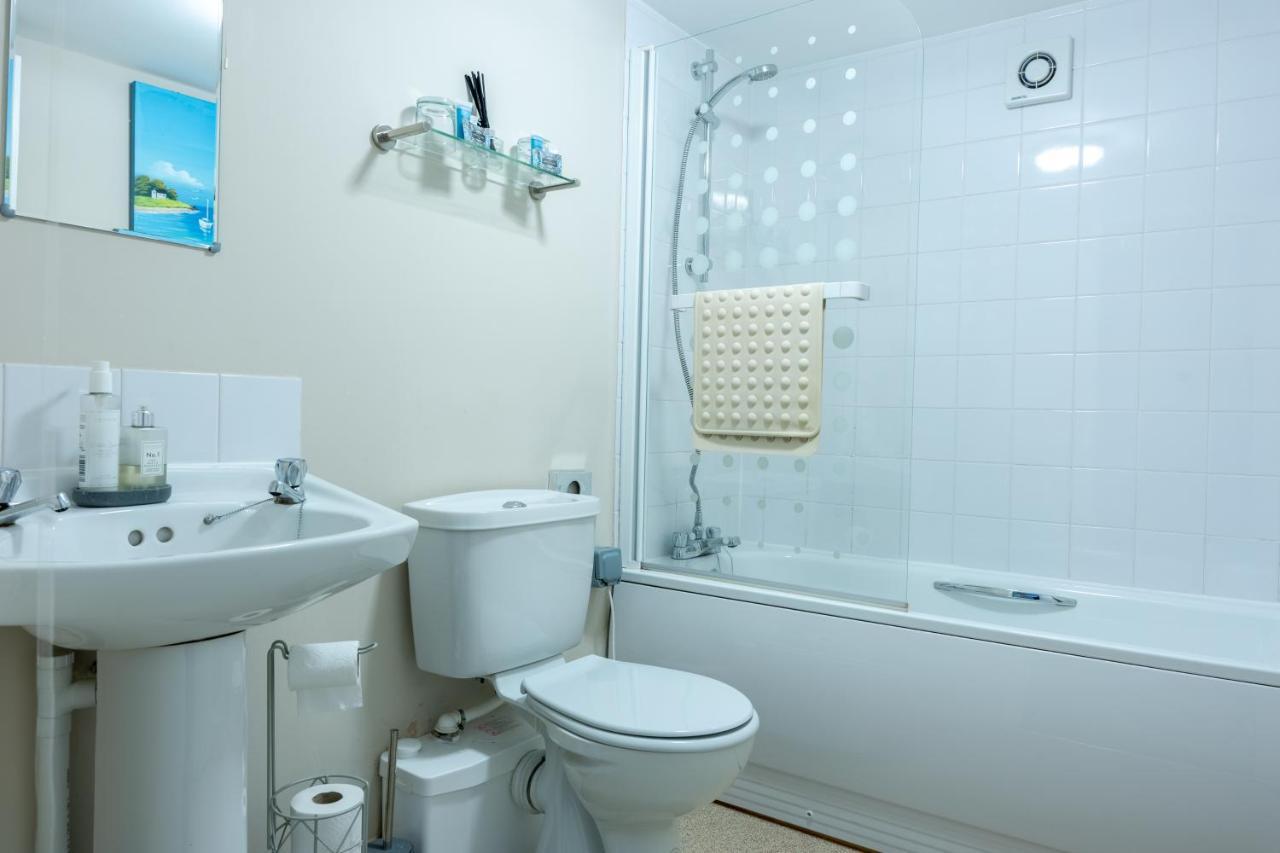 The Cock Hotel Bronllys Екстер'єр фото